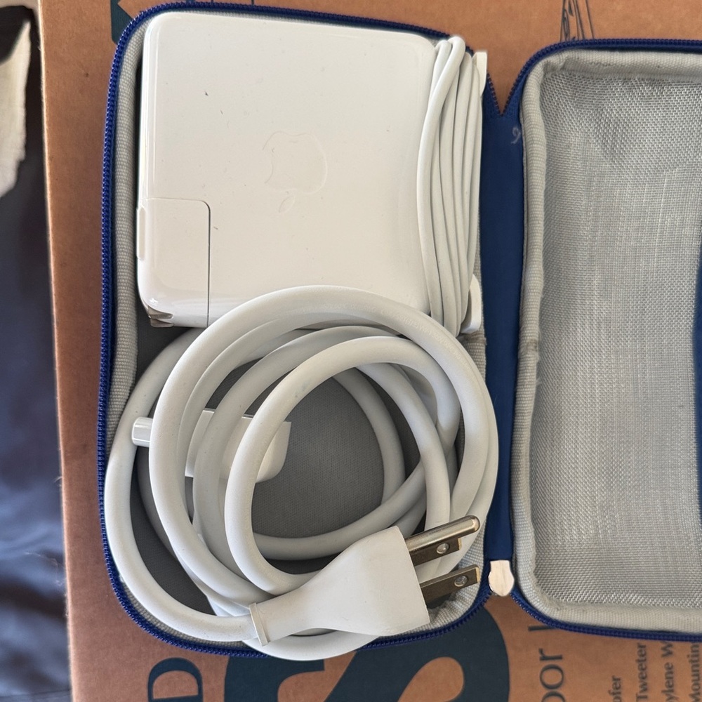 White Laptop Charger & Cable Set